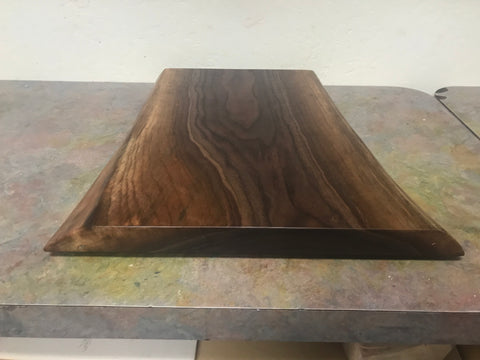 Natrual Edge Cutting Board